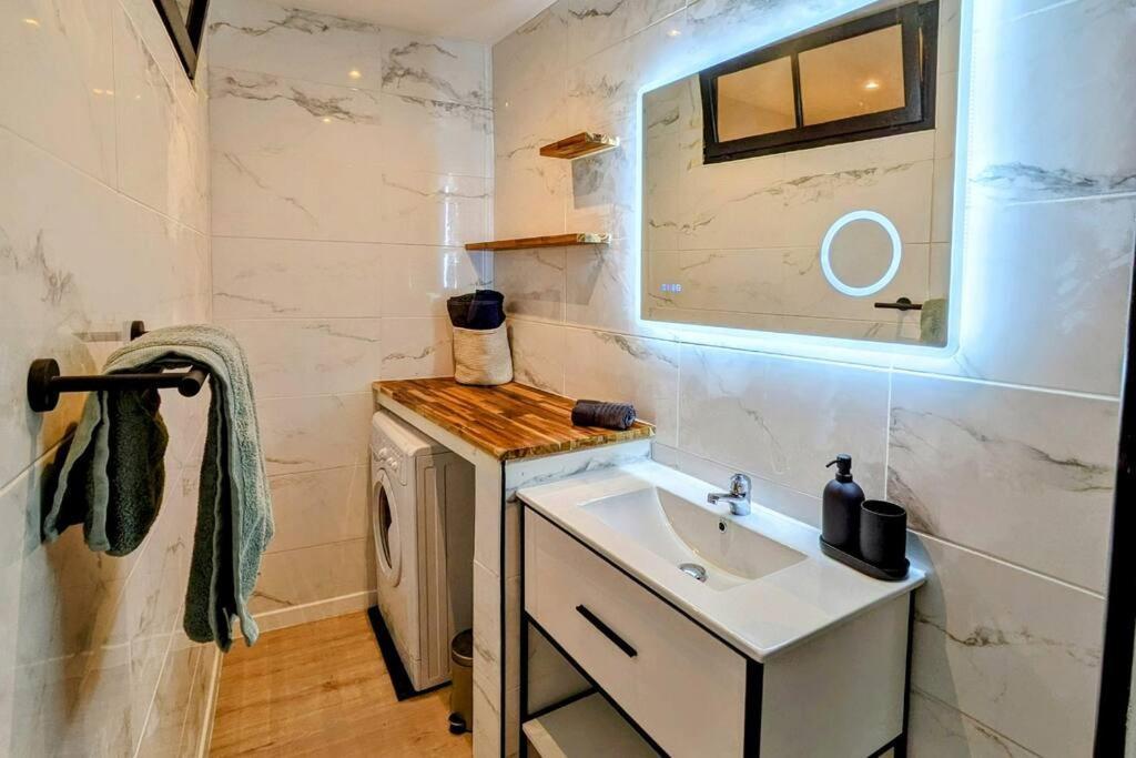 Le Studio Cosy, Centre Historique, Wifi, Neuf Грас Екстериор снимка